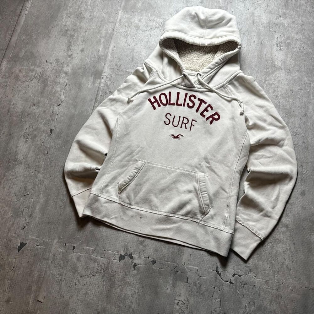 Hollister-co Women's Cream and White Hoodie